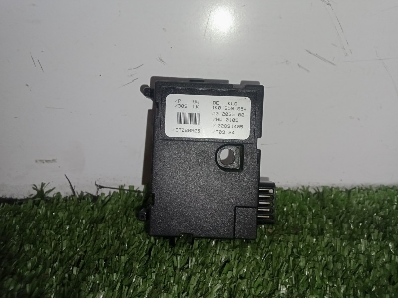 Recambio de sensor para skoda octavia berlina (1z3) 1.9 tdi referencia OEM IAM 1K0959654-00203500  