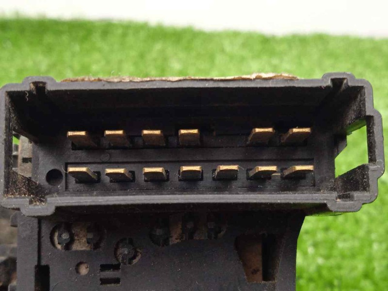 Recambio de mando limpia para opel movano referencia OEM IAM 8200199519 13.PIN 