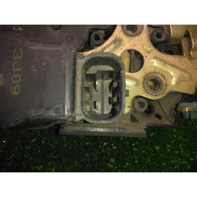 Recambio de cerradura puerta trasera izquierda para daewoo evanda 2.0 cat referencia OEM IAM  4.PUERTAS ELECTRICA - 2.PINES