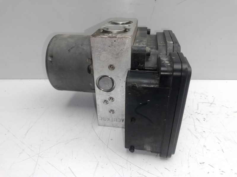 Recambio de abs para hyundai ix35 1.7 crdi cat referencia OEM IAM B16GAG1F1429B14-5WY7F46E-589202Y350-BH6013I001  