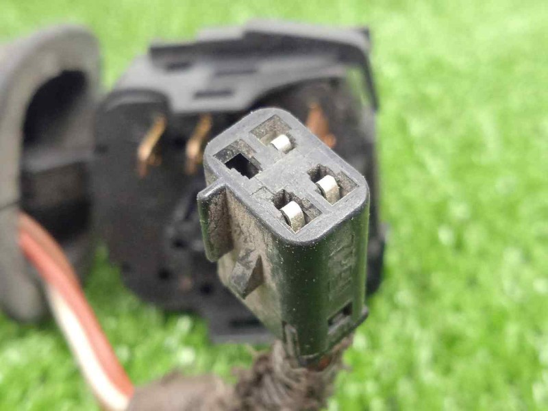 Recambio de mando limpia para opel omega a omega a referencia OEM IAM 090243395 OMEGA.A - 4.PUERTAS CON ORDENADOR