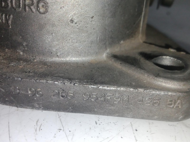 Recambio de caja mariposa para ford transit, caja cerr. corto 95 2.5d referencia OEM IAM B96268-954F9M425BA MECANICA 