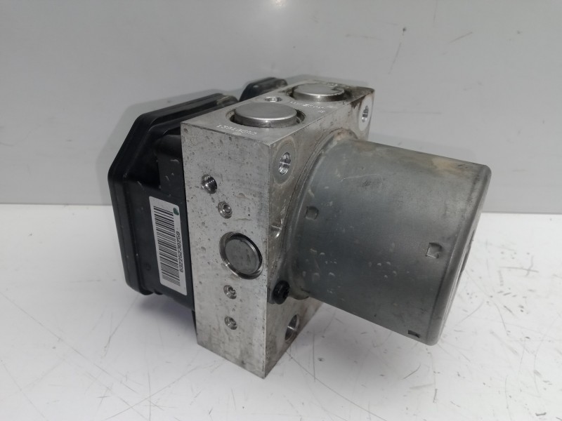 Recambio de abs para hyundai ix35 1.7 crdi cat referencia OEM IAM B16GAG1F1429B14-5WY7F46E-589202Y350-BH6013I001  