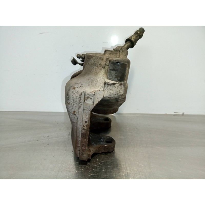 Recambio de pinza freno delantera izquierda para bmw serie 3 berlina (e46) 320d referencia OEM IAM 34111165029 ATE 34111165029