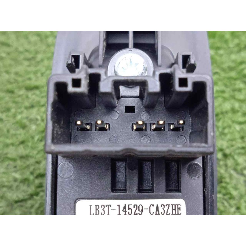 Recambio de mando elevalunas trasero derecho para ford ranger (tke) 2.0 tdci panther cat referencia OEM IAM LB3T14529CA3ZHE  5.P