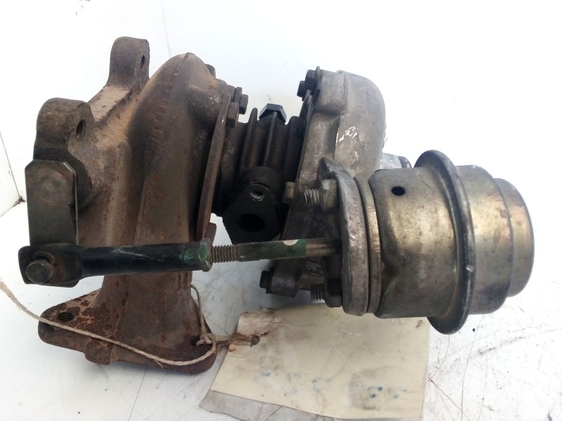 Recambio de turbocompresor para opel vectra b berlina 2.0 dti referencia OEM IAM 90570506-4542162  T15