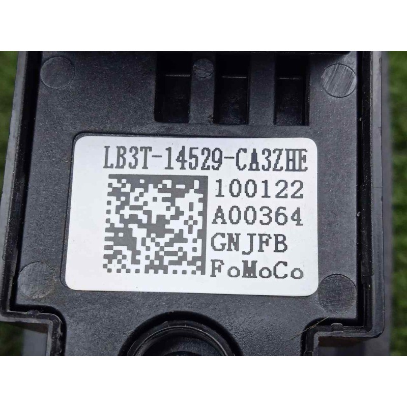 Recambio de mando elevalunas trasero derecho para ford ranger (tke) 2.0 tdci panther cat referencia OEM IAM LB3T14529CA3ZHE  5.P