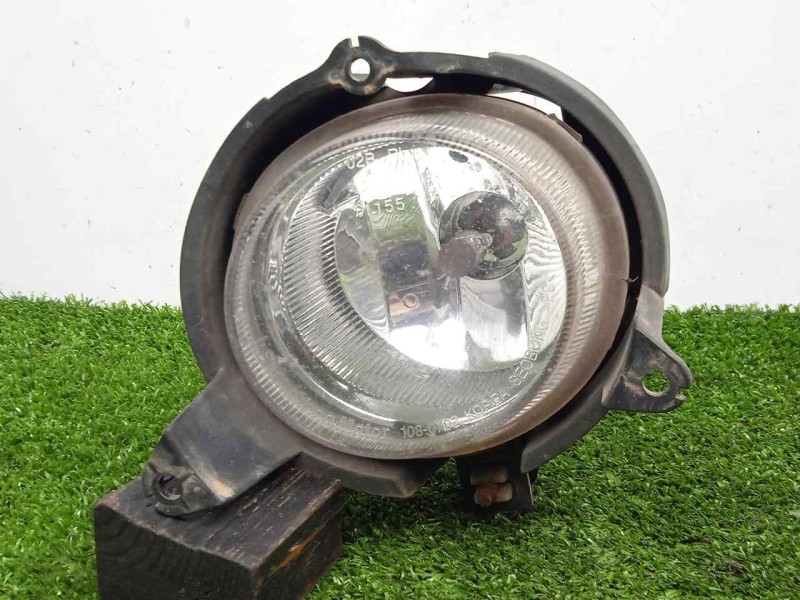 Recambio de faro antiniebla izquierdo para ssangyong rodius 2.7 turbodiesel cat referencia OEM IAM SINREFERENCIA  