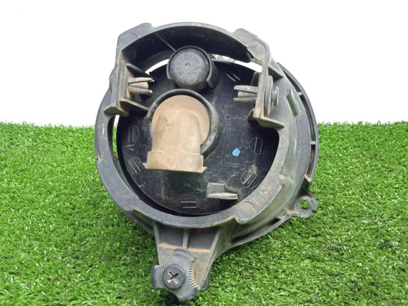 Recambio de faro antiniebla izquierdo para ssangyong rodius 2.7 turbodiesel cat referencia OEM IAM SINREFERENCIA  