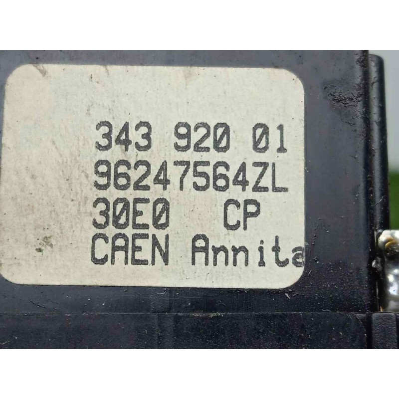 Recambio de mando luces para peugeot 306 berlina 3/4/5 puertas (s2) 1.9 diesel referencia OEM IAM 96247564ZL 2.NIEBLAS 