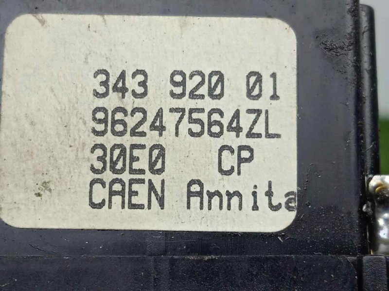 Recambio de mando luces para peugeot 306 berlina 3/4/5 puertas (s2) 1.9 diesel referencia OEM IAM 96247564ZL 2.NIEBLAS 