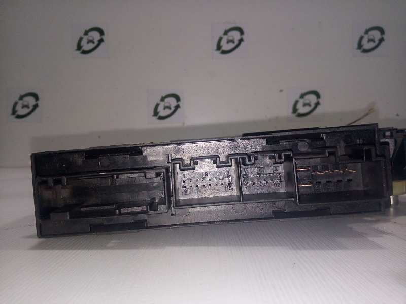 Recambio de motor elevalunas trasero izquierdo para seat exeo berlina (3r2) 2.0 tdi referencia OEM IAM 5WK49204CBF-8E0959801E-97