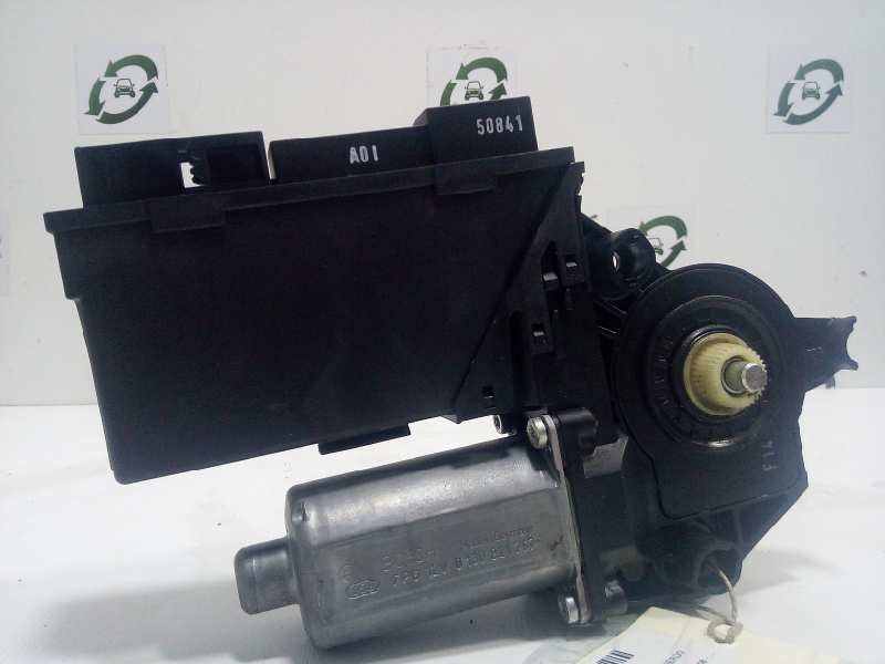 Recambio de motor elevalunas trasero izquierdo para seat exeo berlina (3r2) 2.0 tdi referencia OEM IAM 5WK49204CBF-8E0959801E-97