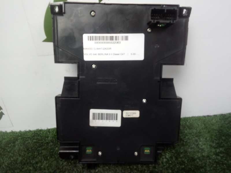 Recambio de mando climatizador para volvo s40 berlina 2.0 diesel cat referencia OEM IAM 30737669  
