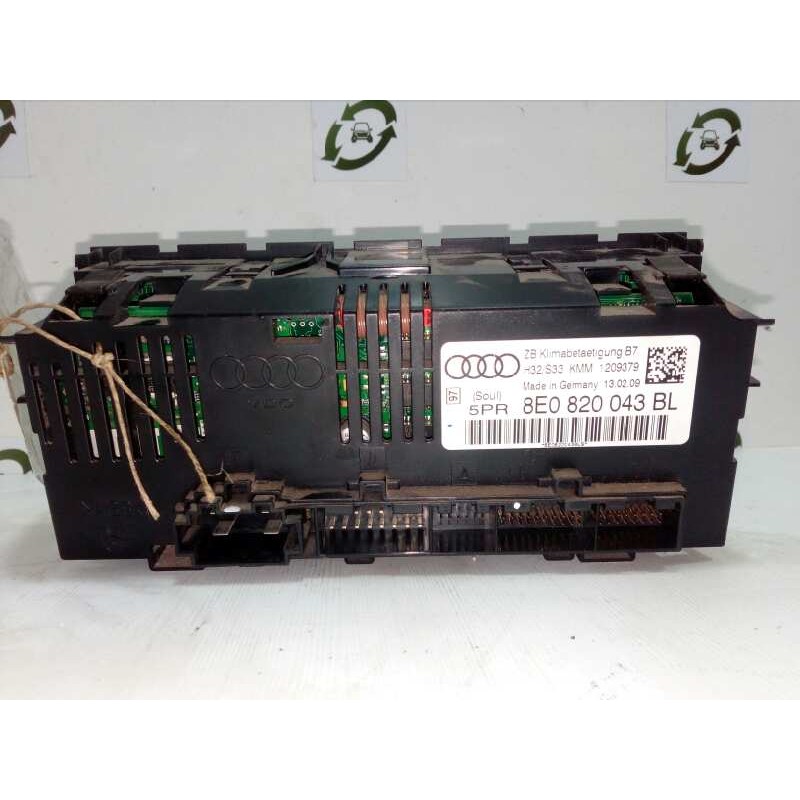 Recambio de mando climatizador para seat exeo berlina (3r2) 2.0 tdi referencia OEM IAM 8E0820043BL VDO 5.CONECTORES