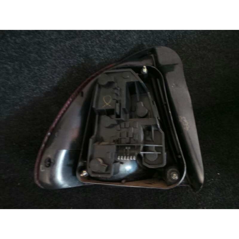 Recambio de piloto trasero derecho para mg serie 45 (t/rt) 2.0 td referencia OEM IAM  4.PUERTAS 