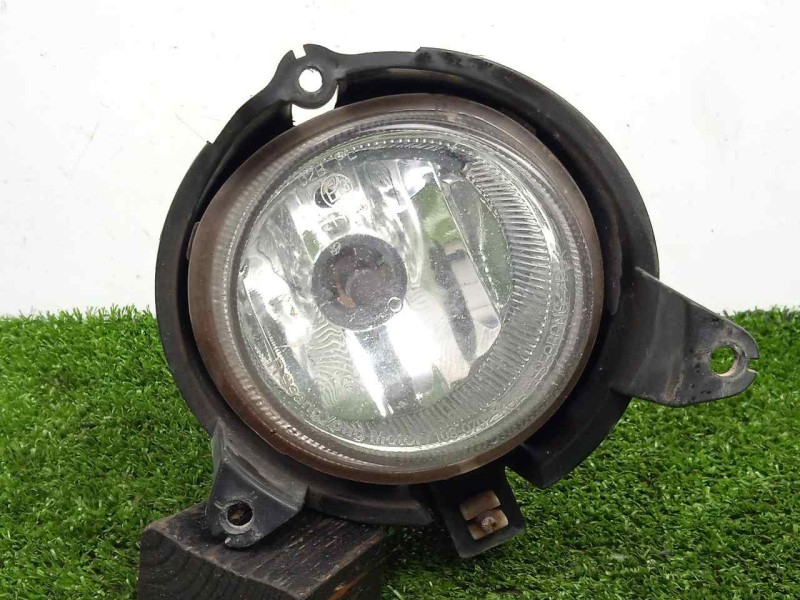 Recambio de faro antiniebla derecho para ssangyong rodius 2.7 turbodiesel cat referencia OEM IAM SINREFERENCIA  