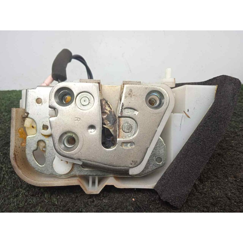 Recambio de cerradura puerta trasera derecha para subaru forester s12 2.0 diesel cat referencia OEM IAM 61035SC200 2.PINES 
