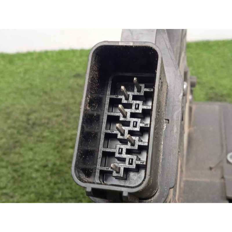 Recambio de cerradura puerta delantera izquierda para ford mondeo ber. (ca2) 2.0 tdci cat referencia OEM IAM 6M2AR21813EB 6.PINE