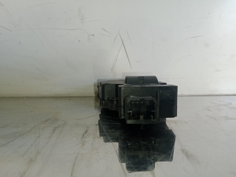 Recambio de motor apertura trampillas climatizador para bmw x5 (e70) 3.0 turbodiesel cat referencia OEM IAM EFB336-929888G-41265
