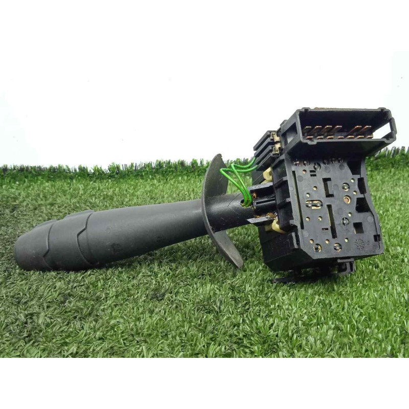 Recambio de mando limpia para renault laguna ii (bg0) 1.9 dci diesel referencia OEM IAM 8200012245 13.PIN LIMPIA TRASERO