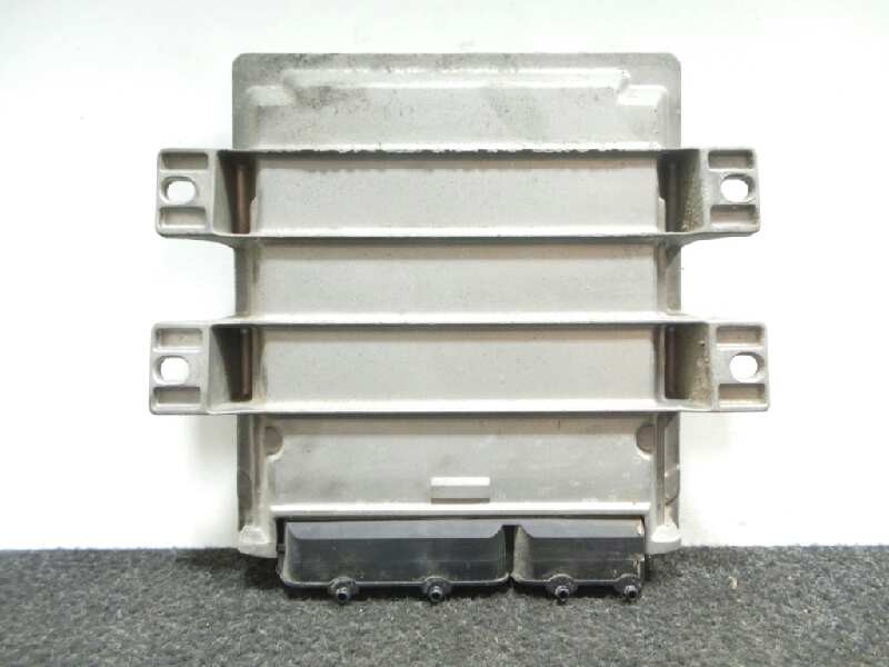 Recambio de centralita motor uce para mg serie 25 (rf) 1.4 16v cat referencia OEM IAM NNN100752-2D623545-M3K01Y0DX  MOTOROLA