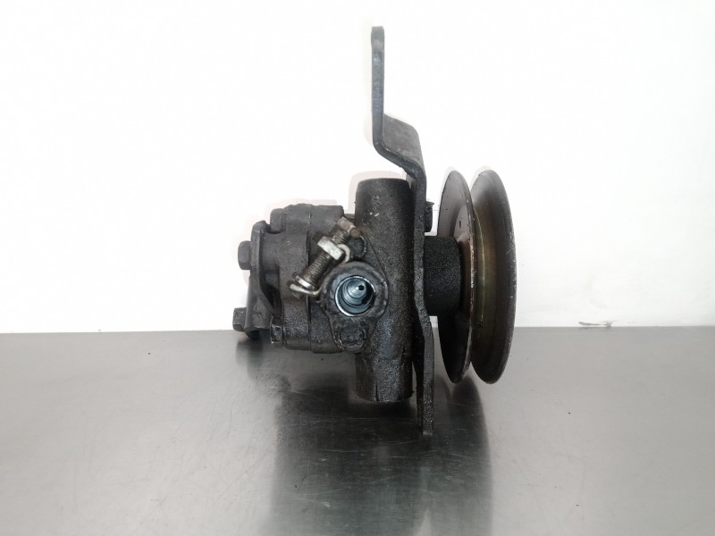 Recambio de bomba servodireccion para nissan almera (n15) 2.0 diesel referencia OEM IAM 84113062-491100M900  