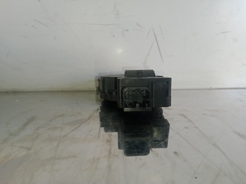 Recambio de motor apertura trampillas climatizador para bmw x5 (e70) 3.0 turbodiesel cat referencia OEM IAM EFB336-929888G-41265