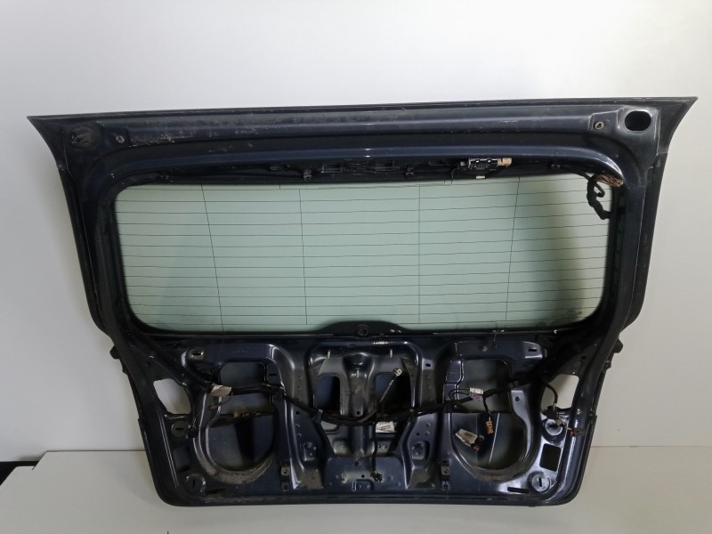 Recambio de porton trasero para audi a3 (8p) 2.0 tdi referencia OEM IAM   