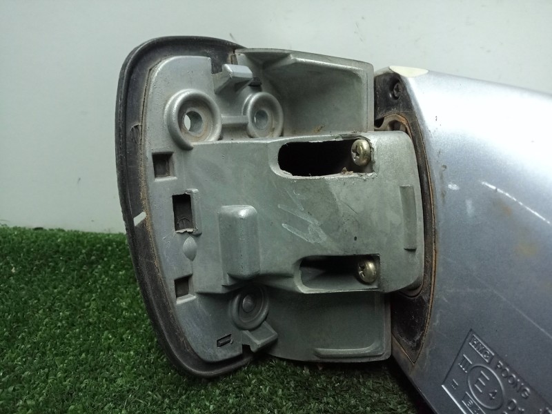 Recambio de retrovisor izquierdo para hyundai trajet (fo) 2.0 16v cat referencia OEM IAM SINREFERENCIA ELECTRICO - 5.PINES GRIS 