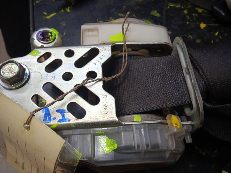 Recambio de cinturon seguridad delantero izquierdo para subaru forester s12 2.0 diesel cat referencia OEM IAM 64622SC010AR CON.P