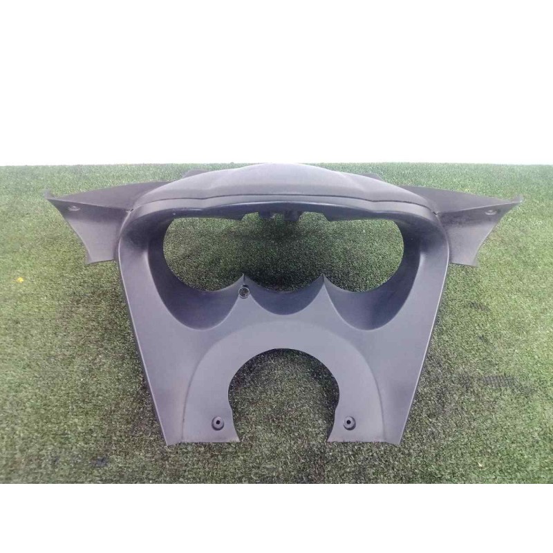 Recambio de moldura para peugeot satelis ii 125 referencia OEM IAM 1178081400-1176697200 CARCASA RELOJ CUENTA KM 