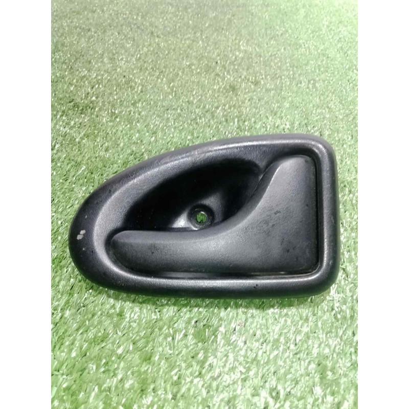 Recambio de maneta interior delantera derecha para dacia logan mcv 1.6 cat referencia OEM IAM 7700830079-91127101  