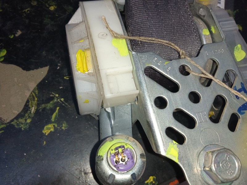 Recambio de cinturon seguridad delantero izquierdo para subaru forester s12 2.0 diesel cat referencia OEM IAM 64622SC010AR CON.P