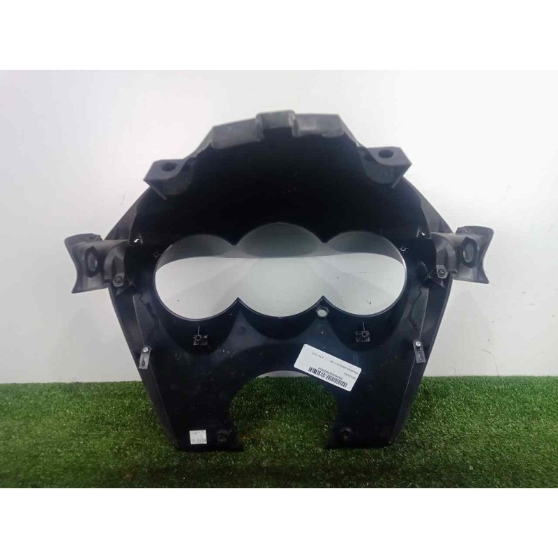 Recambio de moldura para peugeot satelis ii 125 referencia OEM IAM 1178081400-1176697200 CARCASA RELOJ CUENTA KM 