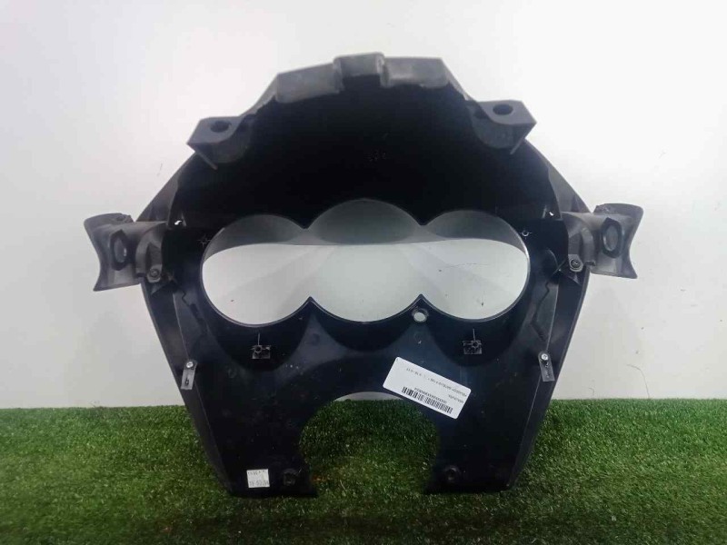 Recambio de moldura para peugeot satelis ii 125 referencia OEM IAM 1178081400-1176697200 CARCASA RELOJ CUENTA KM 