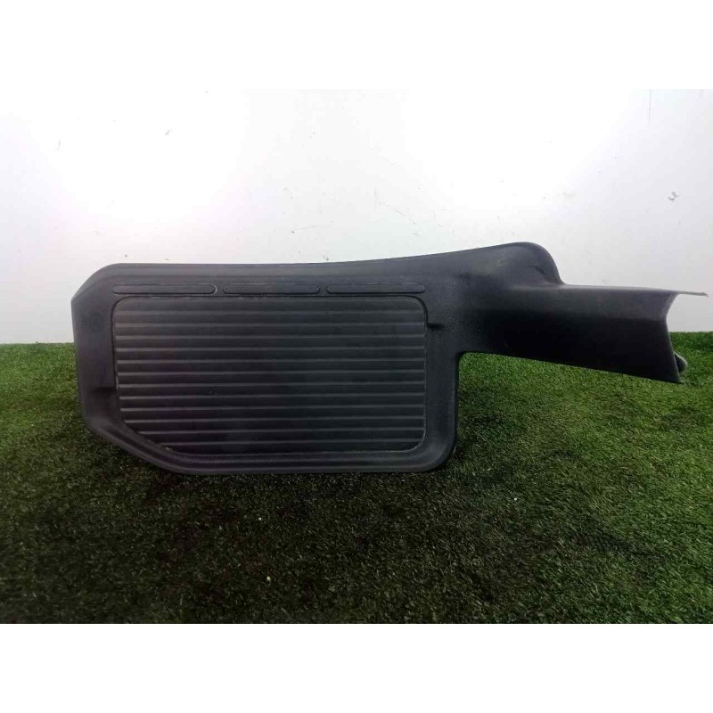 Recambio de moldura para mitsubishi montero (v80/v90) 3.2 di-d cat referencia OEM IAM REF:MR402154-MR402156  
