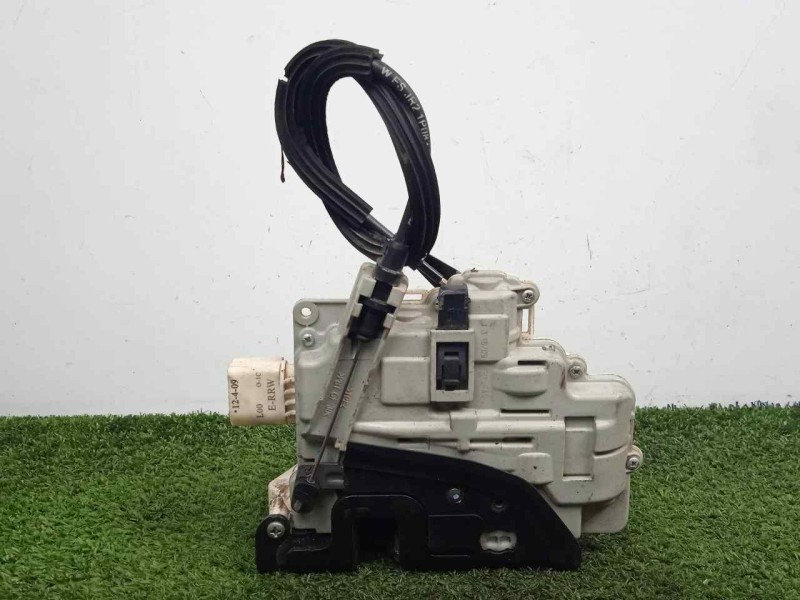 Recambio de cerradura puerta delantera derecha para seat leon (1p1) 1.9 tdi referencia OEM IAM 1P1837016 7.PINES 