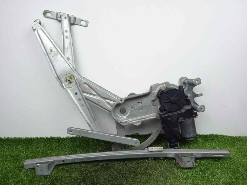 Recambio de elevalunas delantero izquierdo para opel meriva 1.3 16v cdti cat (z 13 dt / ln9) referencia OEM IAM  MERVIA.A - ELEC