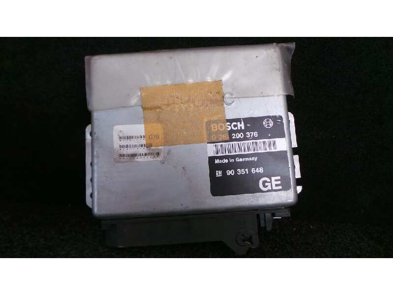 Recambio de centralita motor uce para opel vectra a 2.0 referencia OEM IAM 0261200376-90351648 BOSCH 