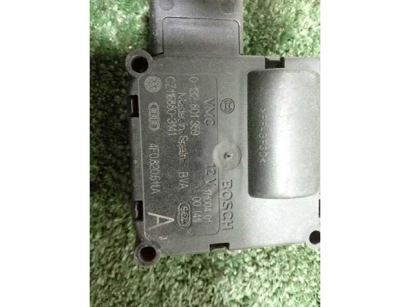 Recambio de motor trampilla calefaccion para audi a6 berlina (4f2) 3.0 v6 24v tdi referencia OEM IAM 0132801359-4F0820511A 5.PIN