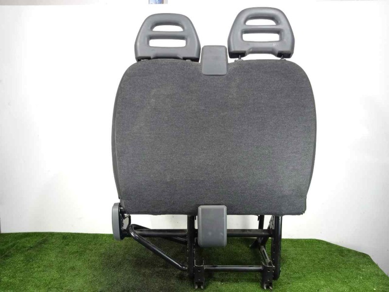 Recambio de asiento delantero derecho para peugeot boxer furgón 2.0 blue-hdi fap cat referencia OEM IAM SINREFERENCIA 2014 2 PLA