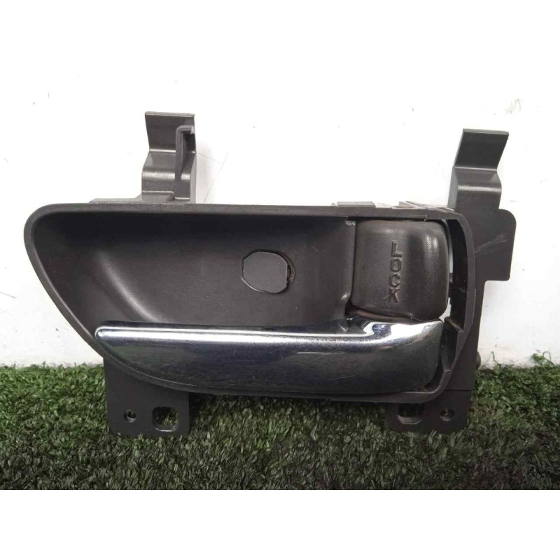 Recambio de maneta interior delantera derecha para subaru forester s12 2.0 diesel cat referencia OEM IAM  CROMADA 