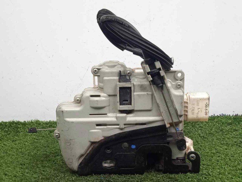 Recambio de cerradura puerta delantera izquierda para seat leon (1p1) 1.9 tdi referencia OEM IAM SINREFERENCIA 9.PINES 