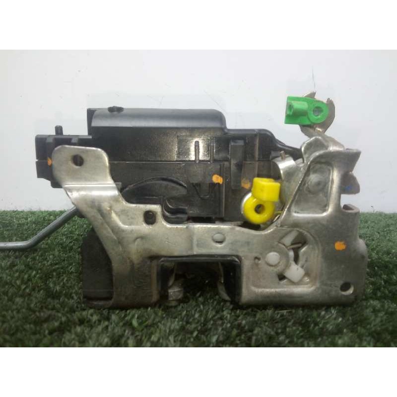 Recambio de cerradura puerta delantera derecha para iveco daily pr 2.3 diesel cat referencia OEM IAM  2010-... 2.PINES