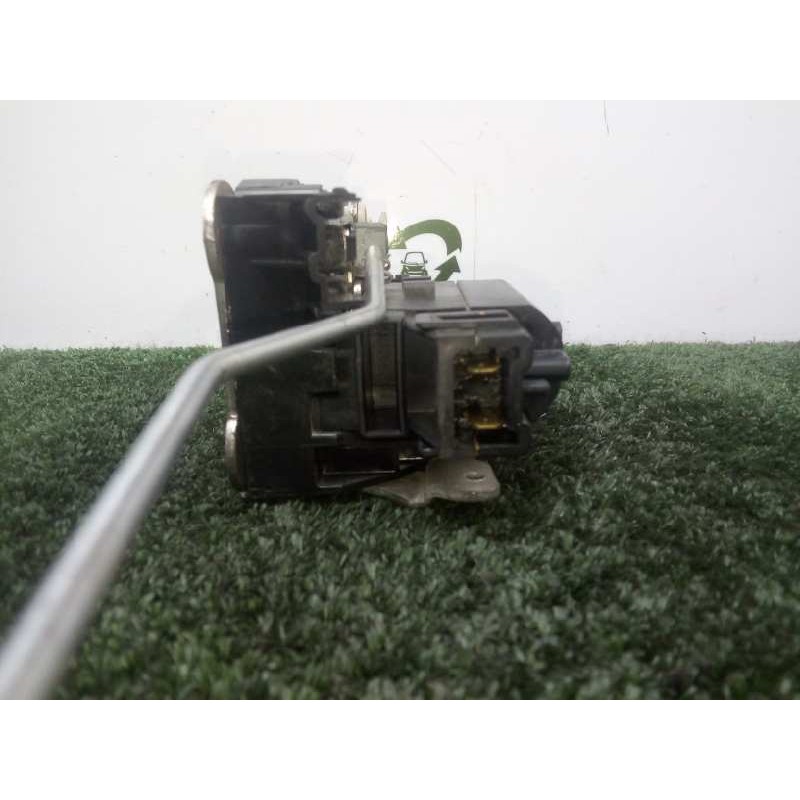 Recambio de cerradura puerta delantera derecha para iveco daily pr 2.3 diesel cat referencia OEM IAM  2010-... 2.PINES