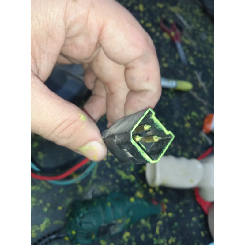 Recambio de electroventilador para ssangyong rodius 2.7 turbodiesel cat referencia OEM IAM 3C2221-6840021050 2.PINES Ø DIAMETRO: