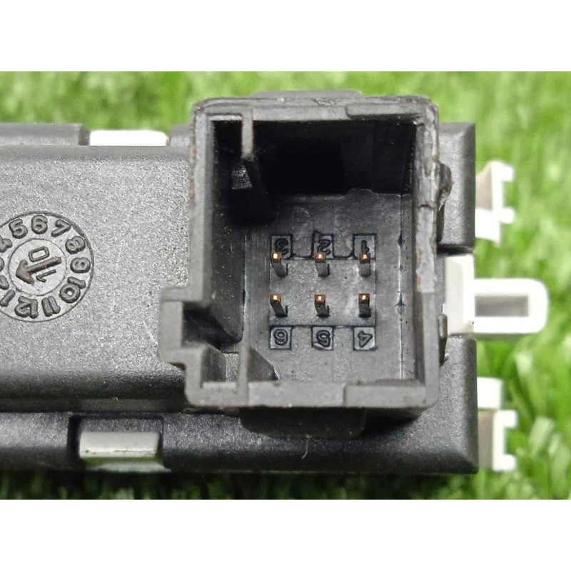 Recambio de pantalla multifuncion para peugeot 207 1.4 referencia OEM IAM 9665103980  