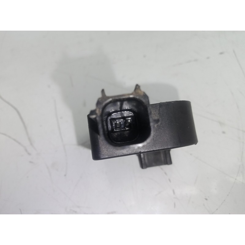 Recambio de sensor para hyundai ix35 1.7 crdi cat referencia OEM IAM 959202S000-6082310229C SENSOR DE IMPACTO 2.PINES