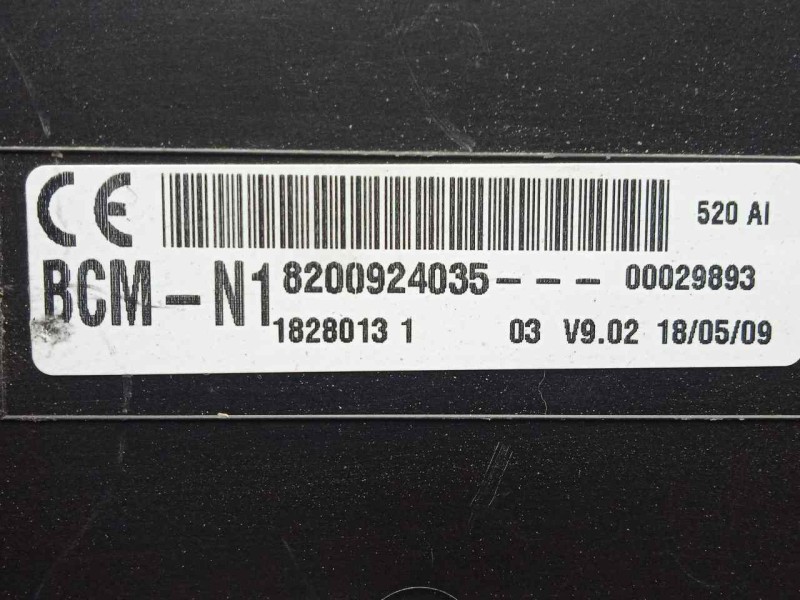 Recambio de centralita check control para renault kangoo authentique referencia OEM IAM 8200924035-18280131-BCMN1 BCMN1 JOHSON C
